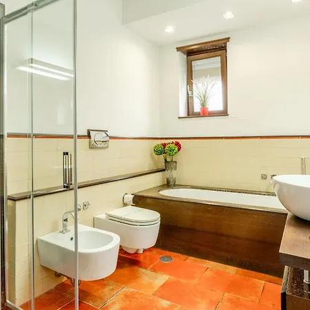 Apartament Scaramantico